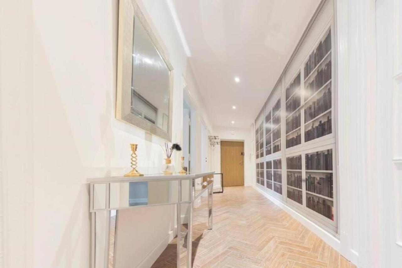 Super Luxury And Cozy- Golden Apartments- City Center Warszawa Exteriör bild